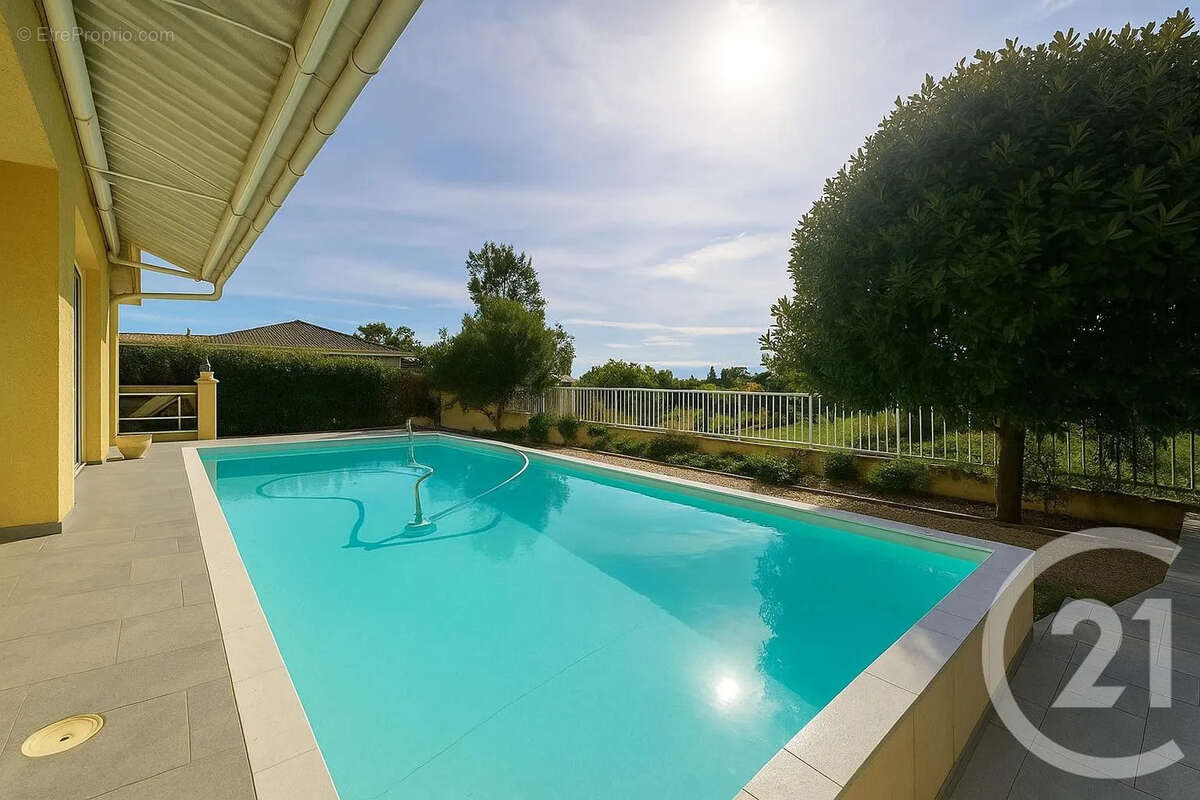 Maison à SANTA-LUCIA-DI-MORIANI