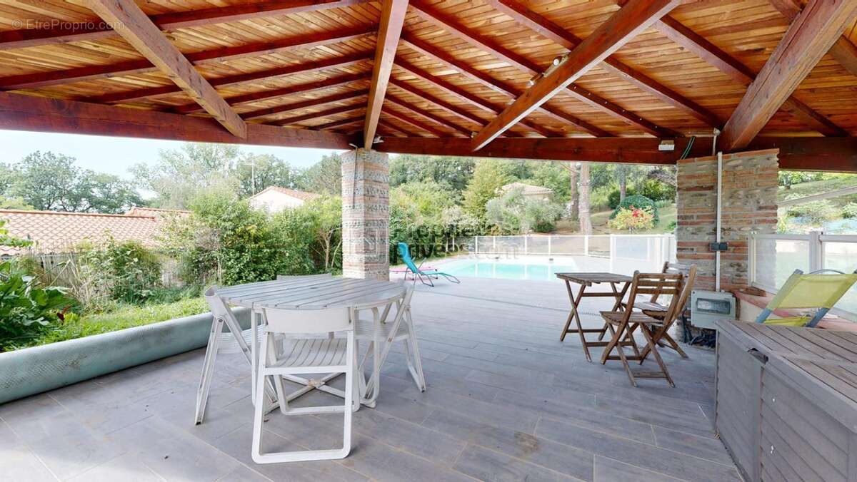 Maison d'architecte avec piscine & grand garage - photo 6