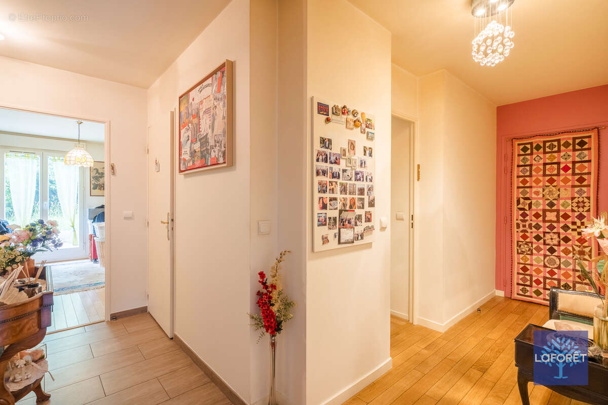 Appartement à LE RAINCY