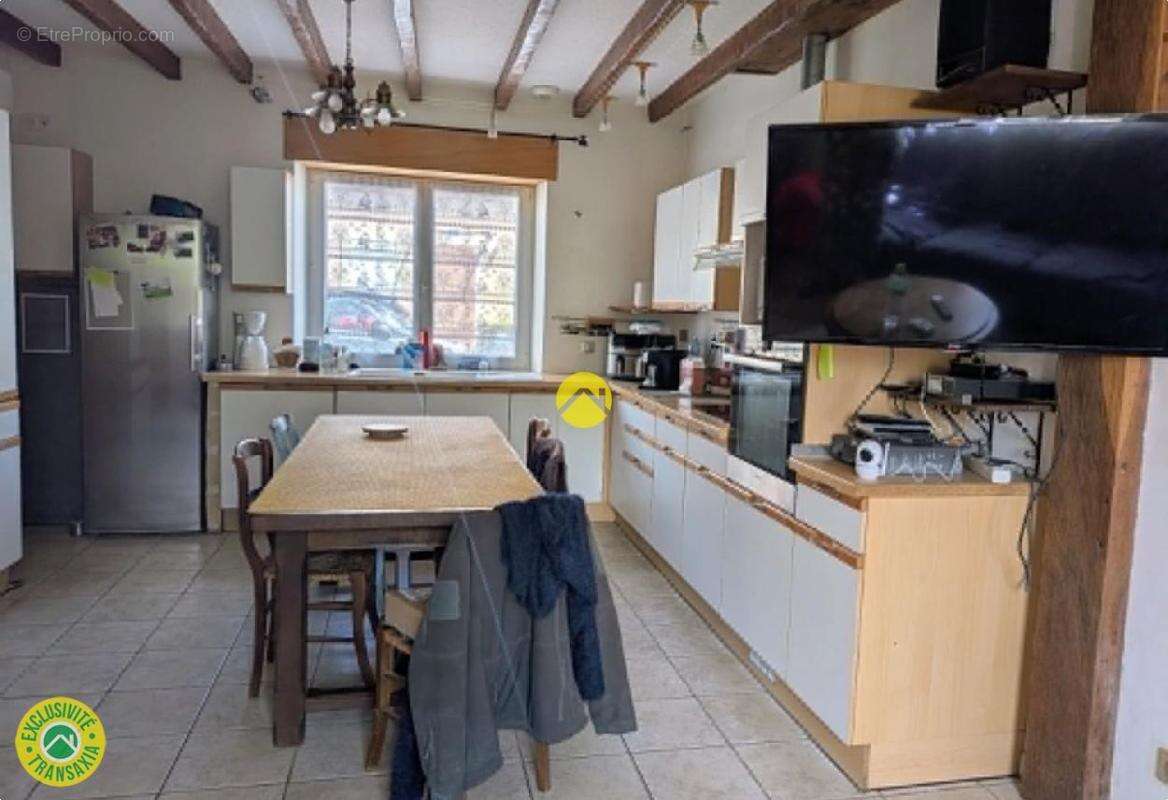 Maison à COMMENTRY