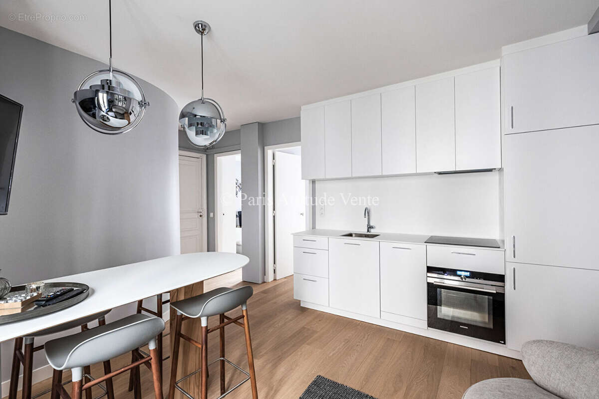 Appartement à PARIS-9E