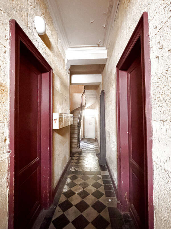 Appartement à BORDEAUX
