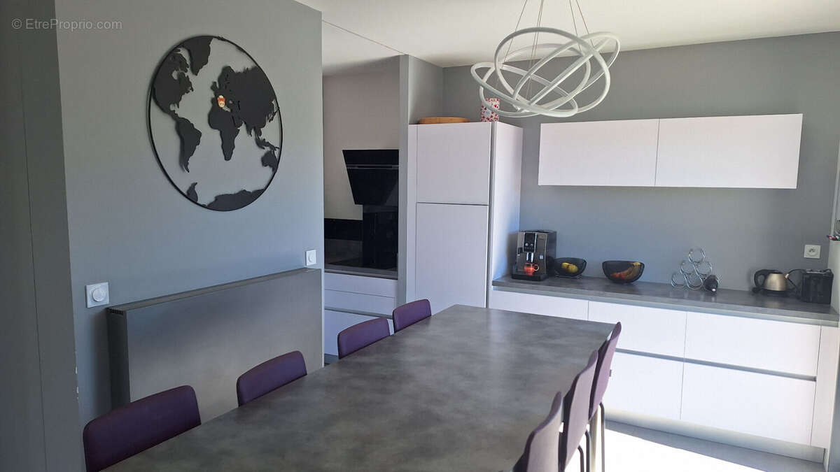 Maison Cournon D Auvergne 5 pièce(s) 132 m2 - photo 13