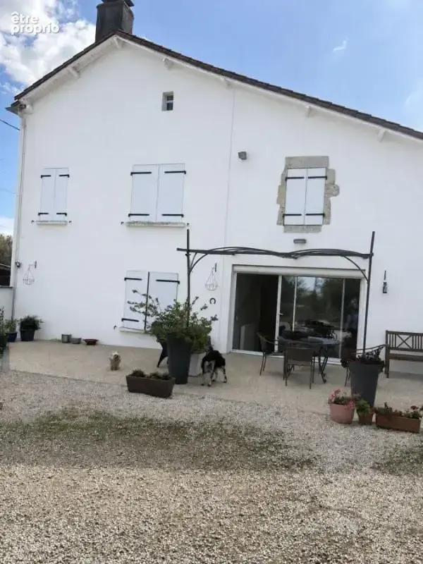 Maison à COULONGES-SUR-L'AUTIZE