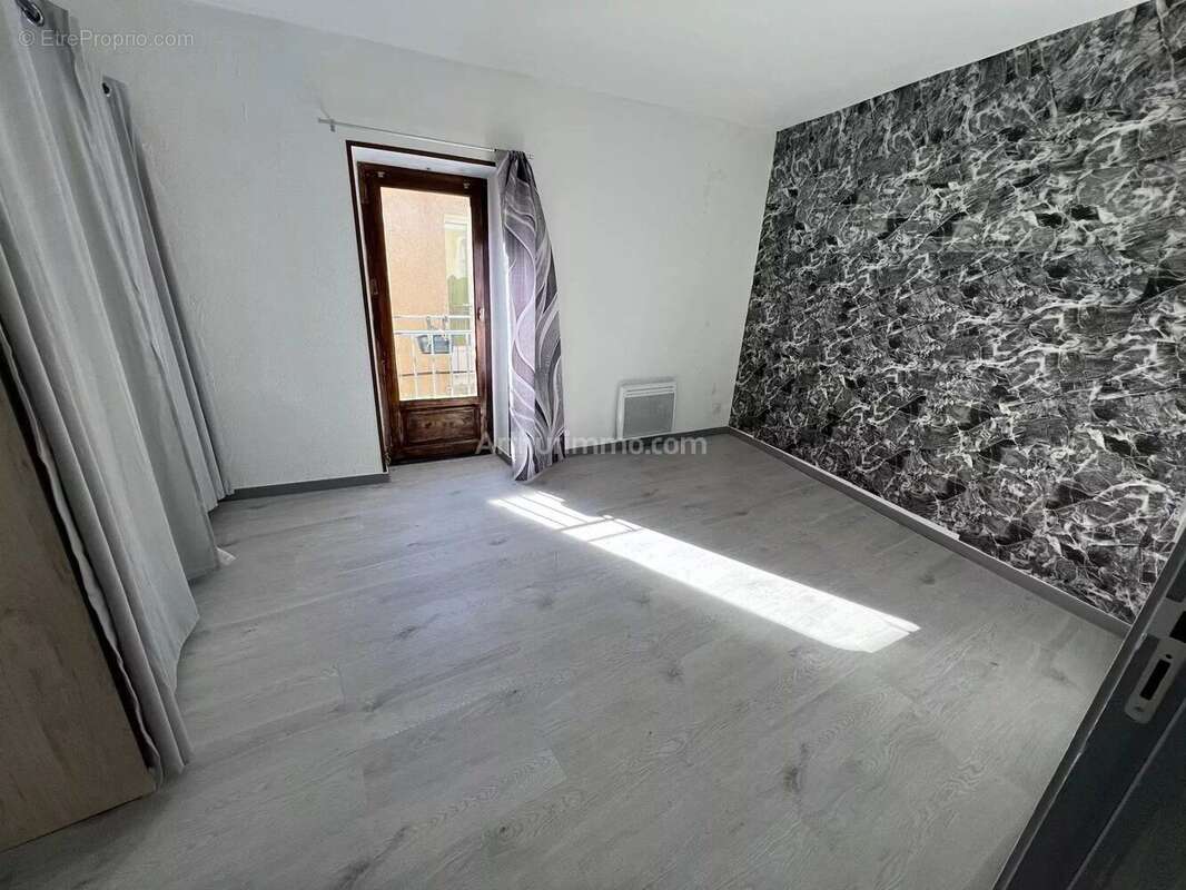 Appartement à CLERMONT-L&#039;HERAULT