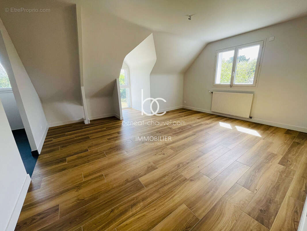 Propriété Saint Gildas De Rhuys 7 pièces - 230 m2 - Terrain de 1180 m2 - photo 15