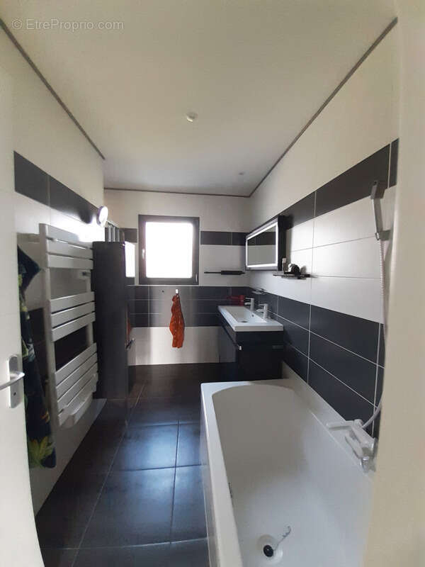 Maison à MONTDOUMERC