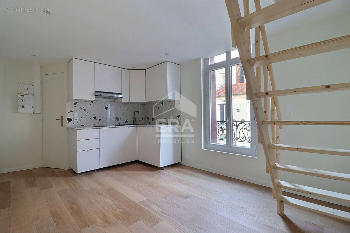 Appartement à BOIS-COLOMBES