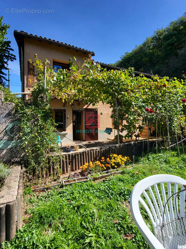 Maison à COMBRET