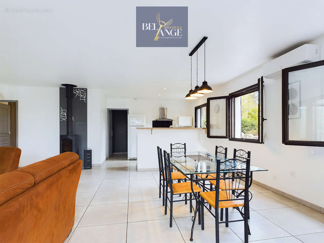 Maison à SAINT-ALBAN-AURIOLLES