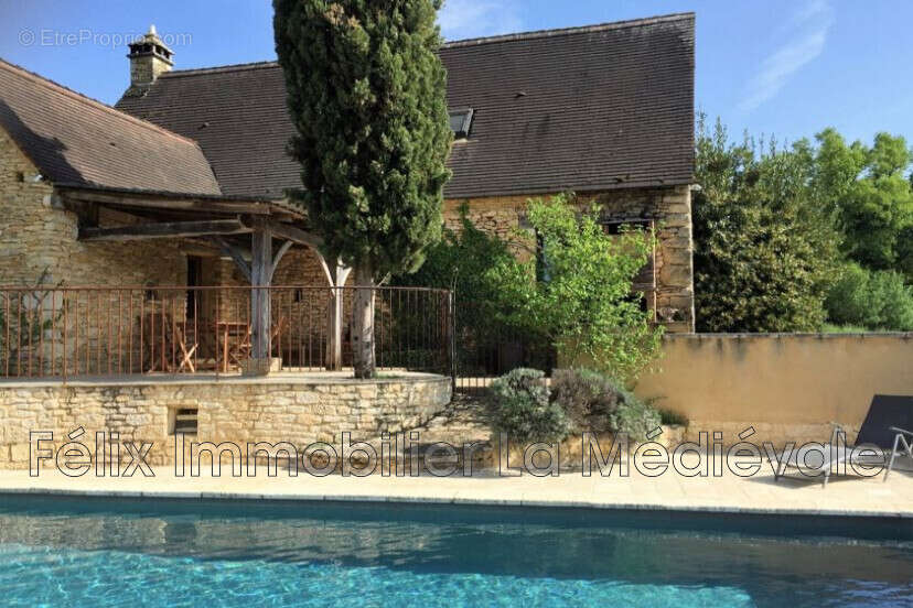 Maison à SARLAT-LA-CANEDA