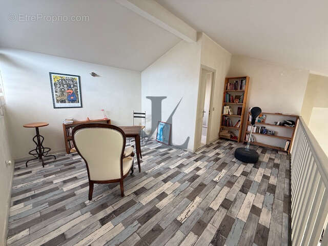 Maison à PORTES-LES-VALENCE