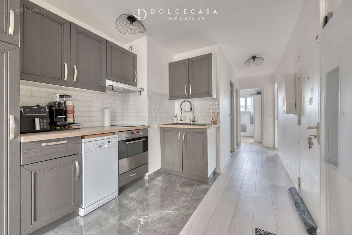 Appartement à PONTAULT-COMBAULT