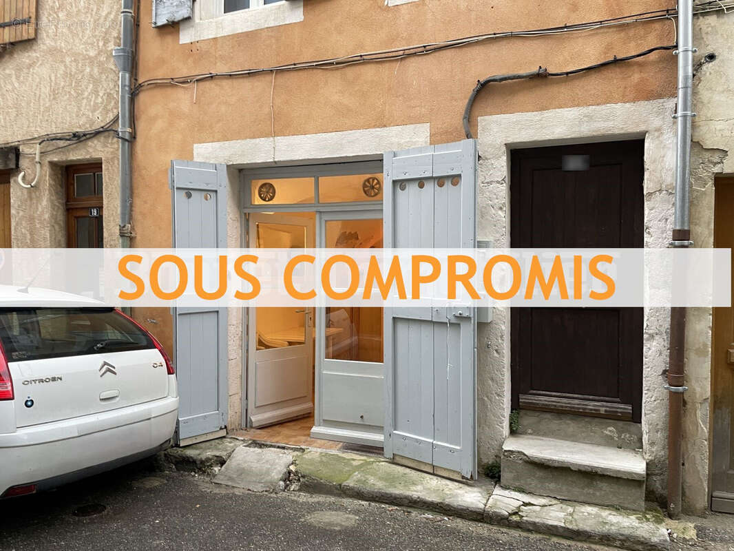 Appartement à NYONS