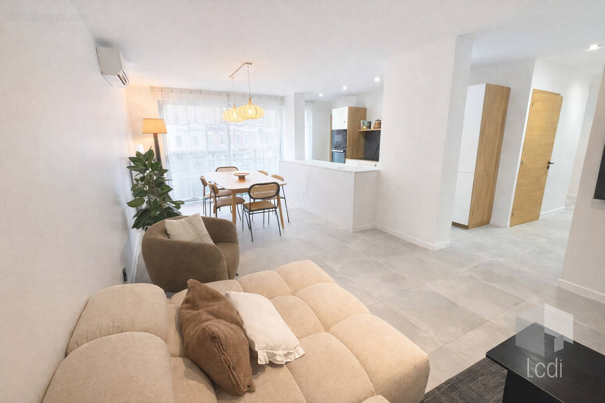 Appartement à MONTELIMAR
