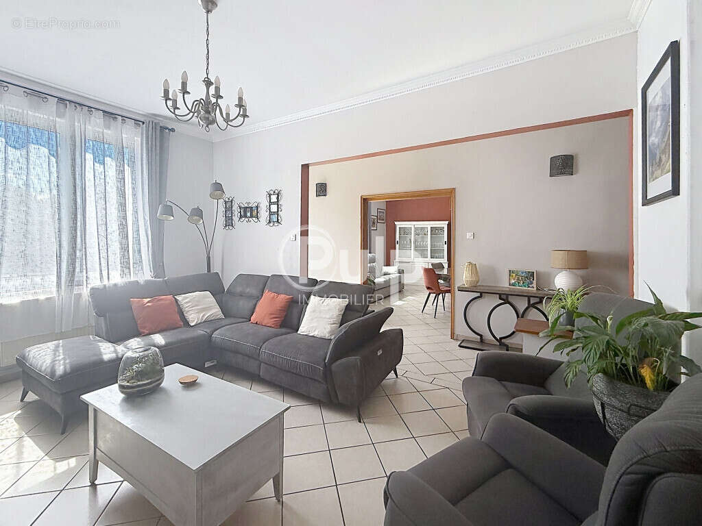 Maison familiale avec vaste hangar de 170 m², jardin bucolique et vue sur la forêt - Faumont - photo 3