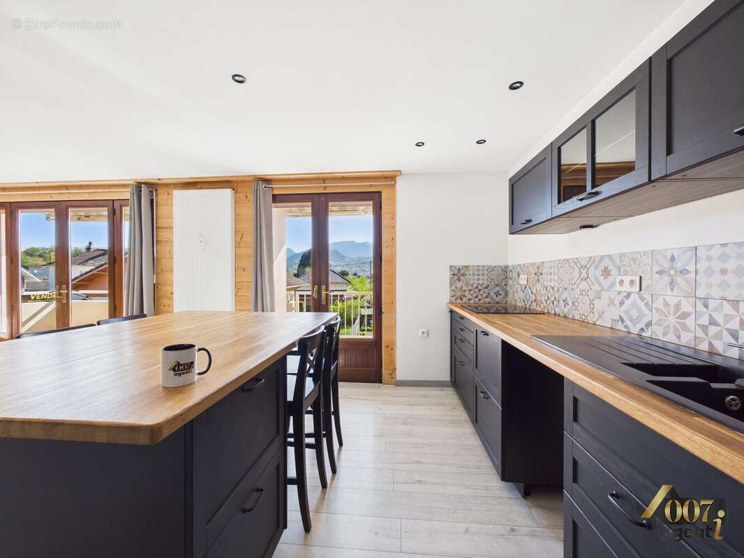 Appartement à SAINT-ALBAN-LEYSSE