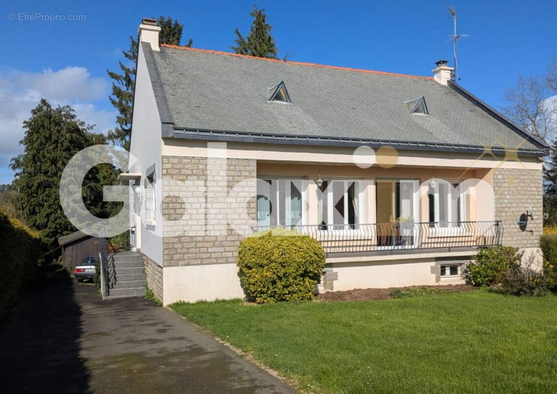 Maison à AUGAN