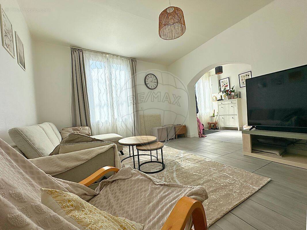 Maison à CREPY-EN-VALOIS