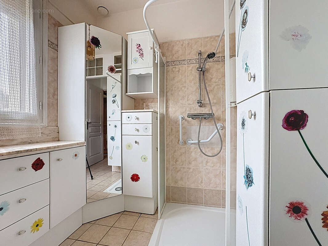 Maison à MONTMIRAIL