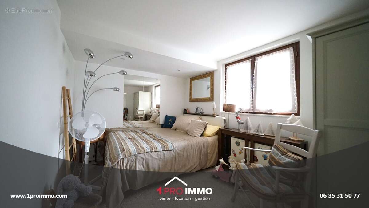 n°6 - Maison à FONTAINE