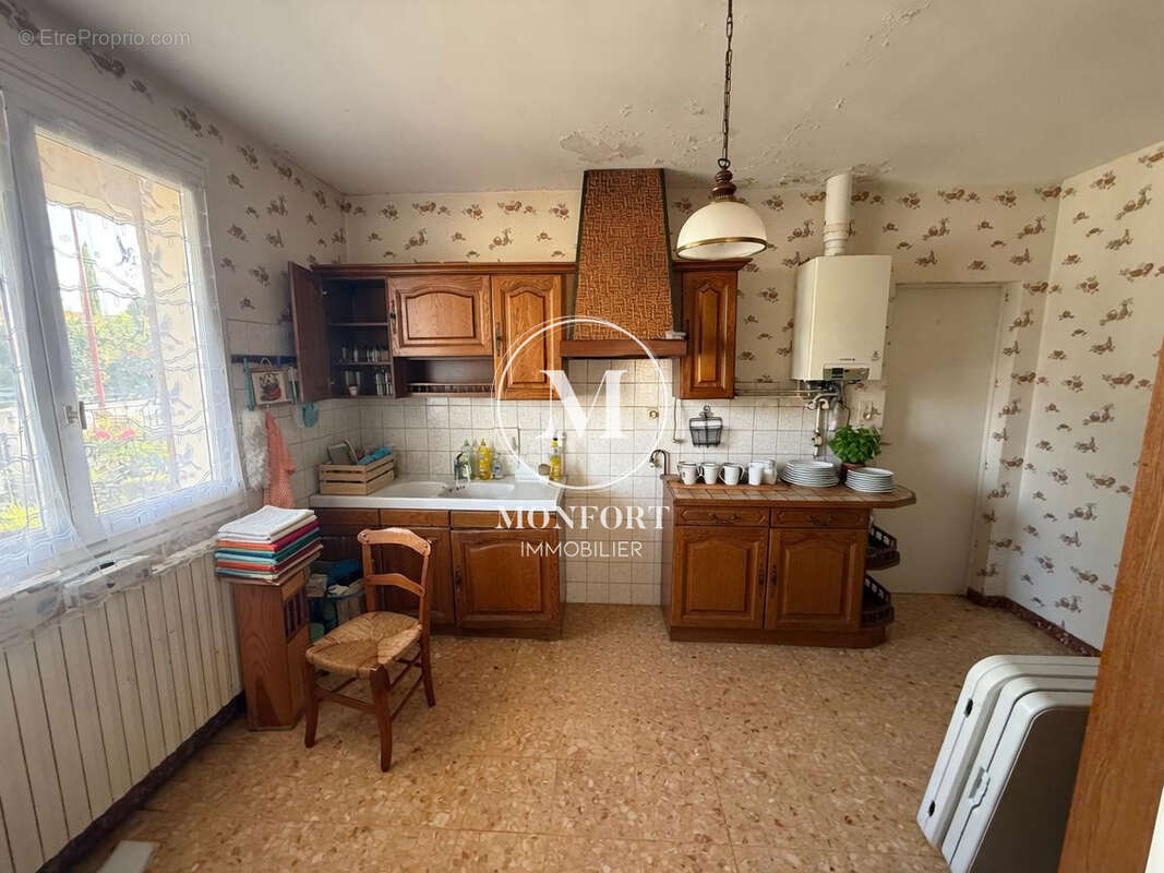 Beaupuy : maison à rénover sur terrain piscinable - photo 2