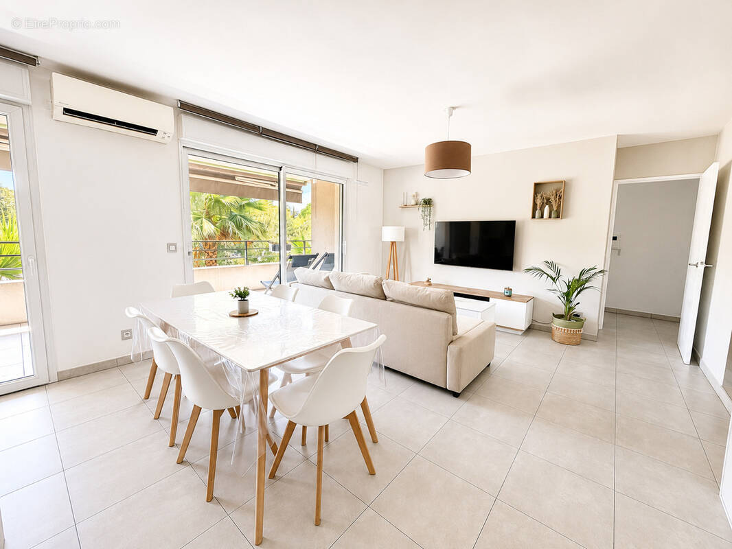 Appartement à CAGNES-SUR-MER