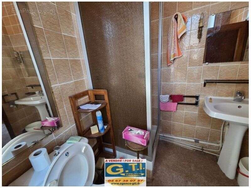 Maison à SAINT-CHINIAN