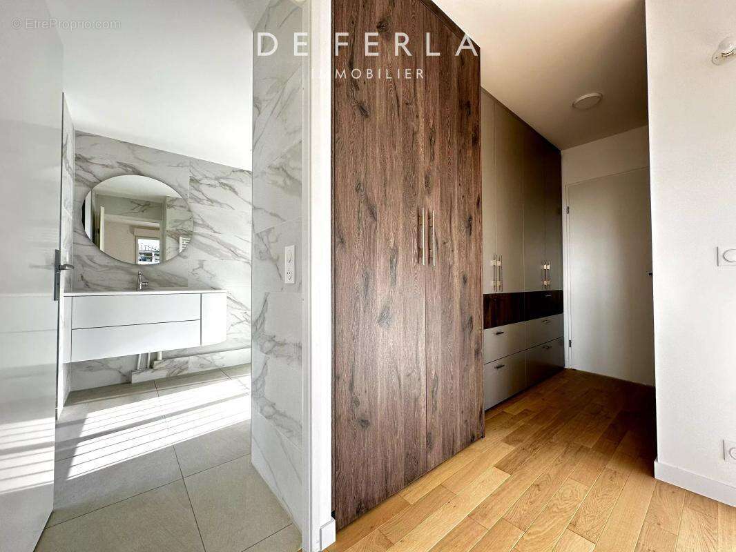 Appartement à MAISONS-ALFORT
