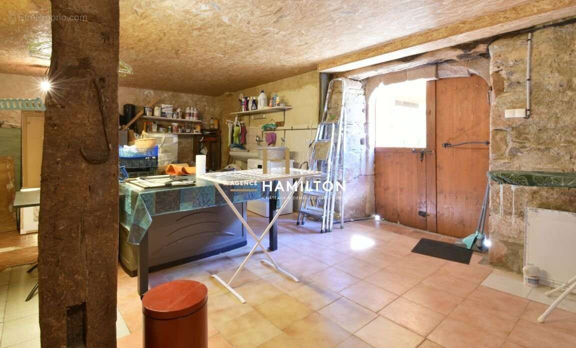 Maison d'artiste entre ciel, pierre et lumière - photo 10
