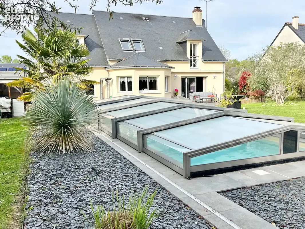 Maison à SAINT-CYR-SUR-LOIRE