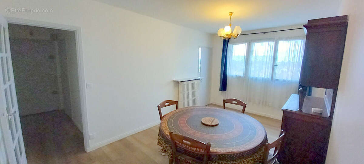 Appartement à BONDY