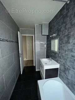 Appartement à THIAIS