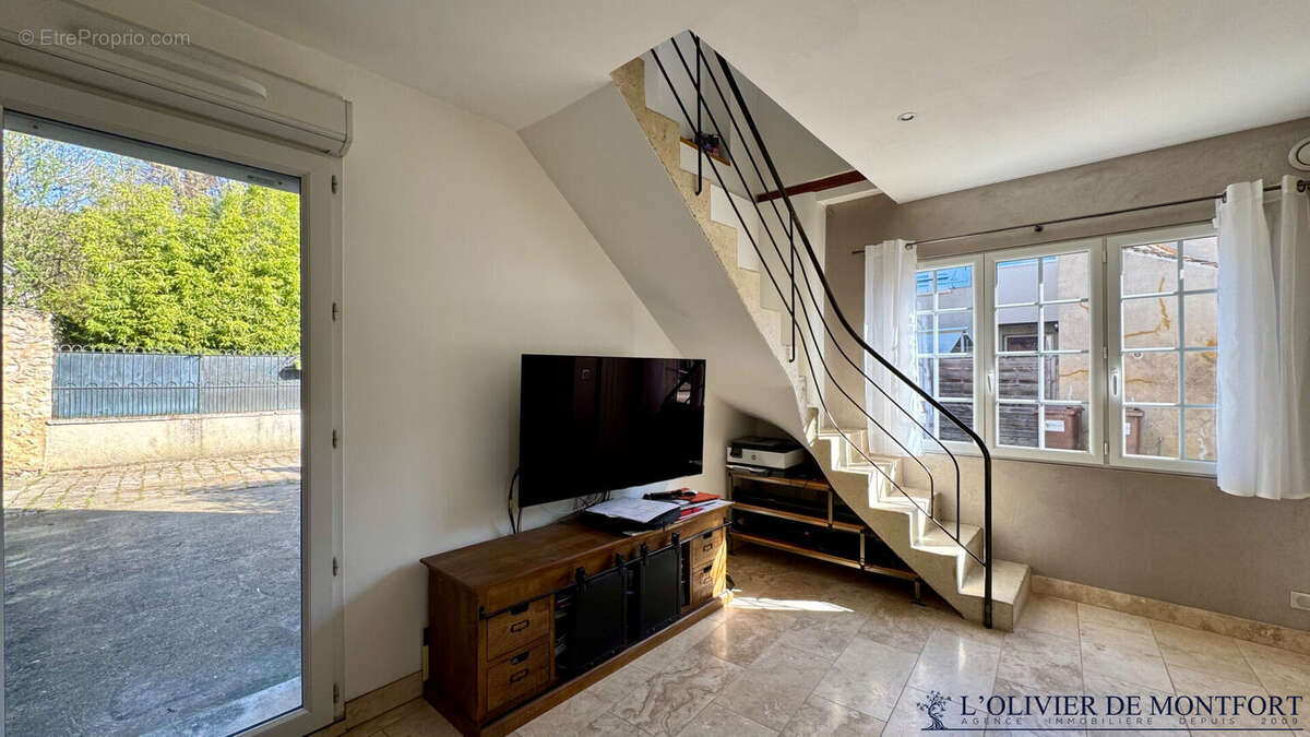 Maison à GARANCIERES