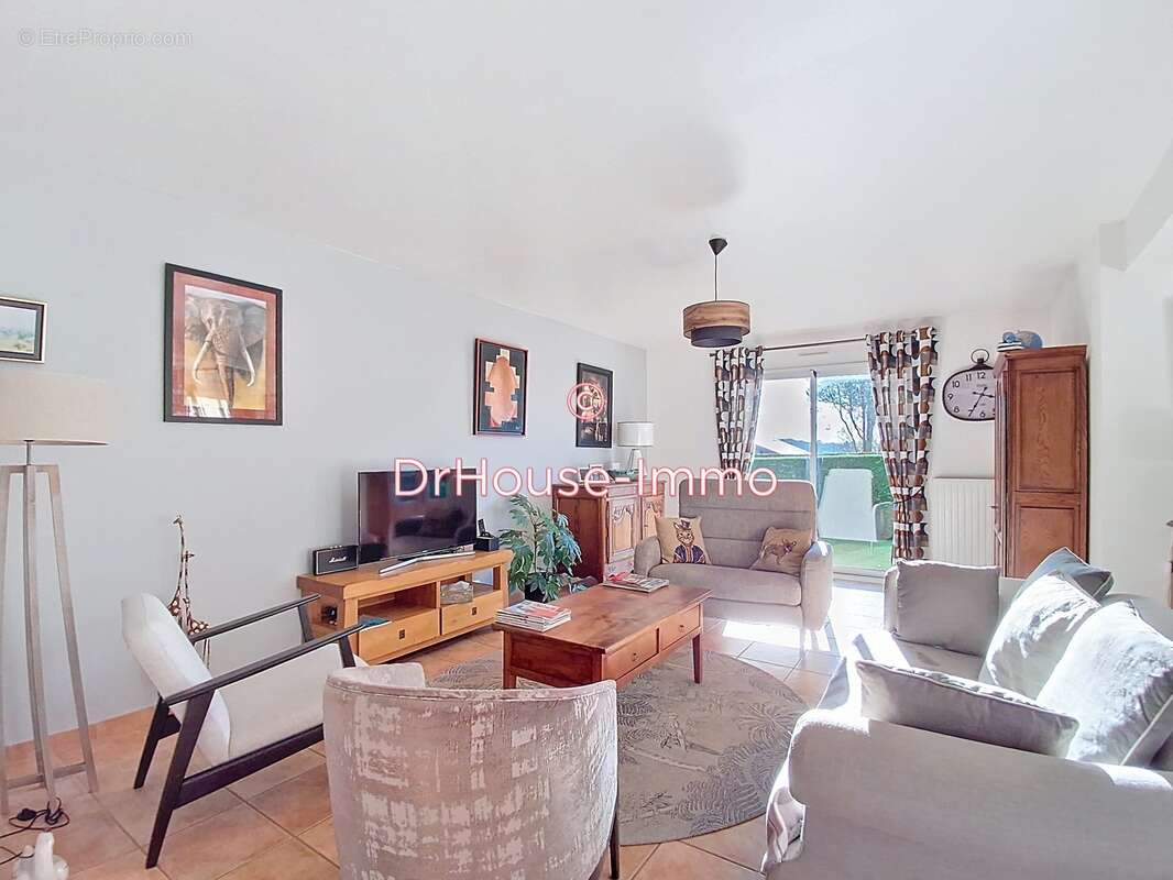 Maison à SAINT-SENIER-SOUS-AVRANCHES