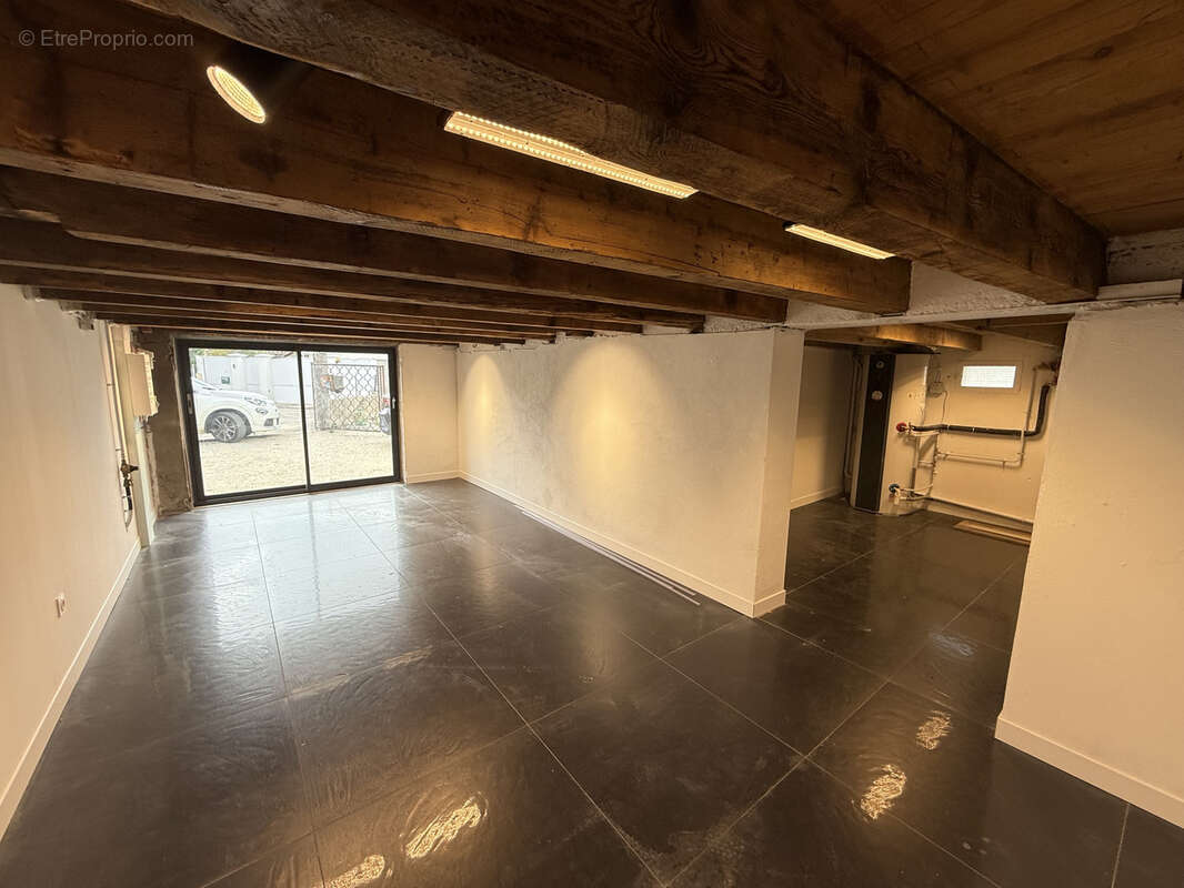 Maison à ROUSSILLON