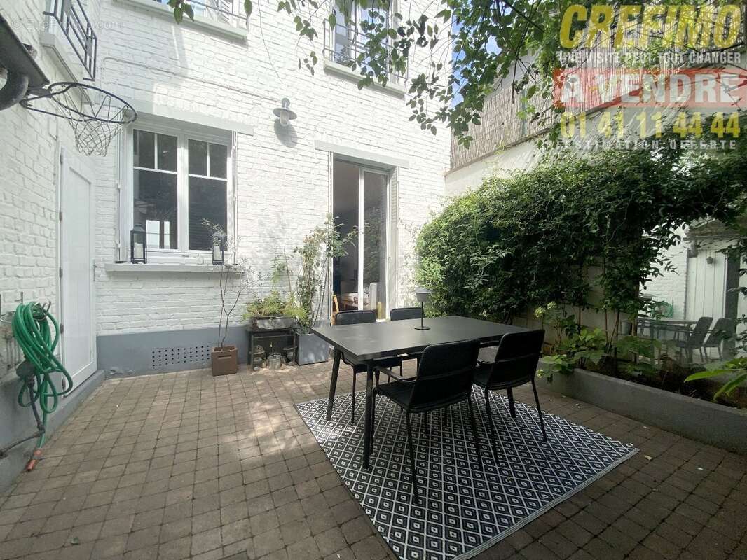 Maison à ASNIERES-SUR-SEINE