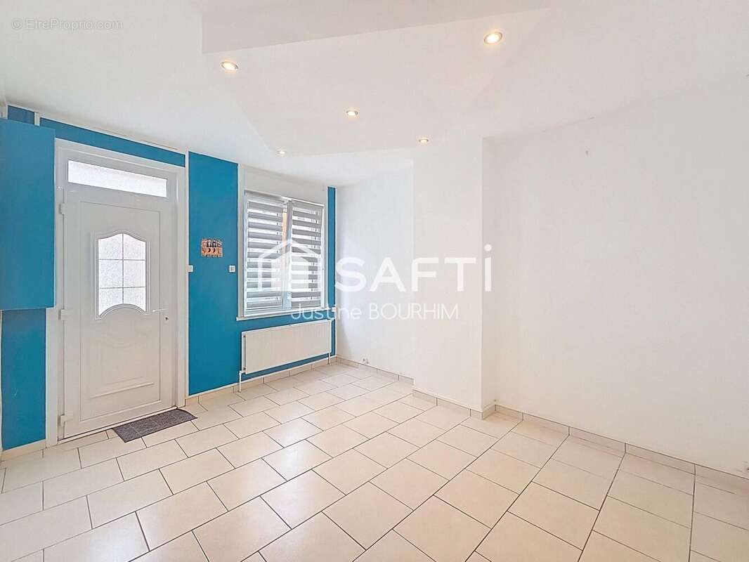 Photo 2 - Maison à HENIN-BEAUMONT