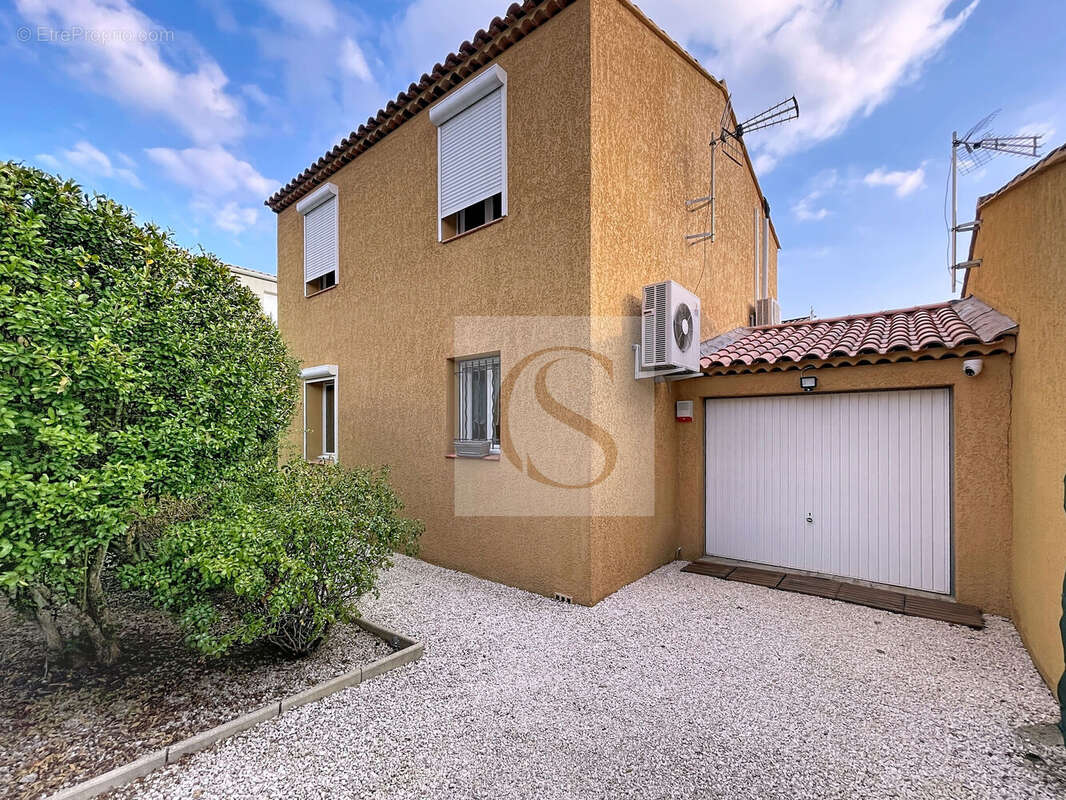 Maison 86 m² à Brignoles  - photo 22