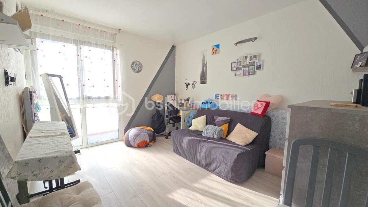 Appartement à LA VALETTE-DU-VAR