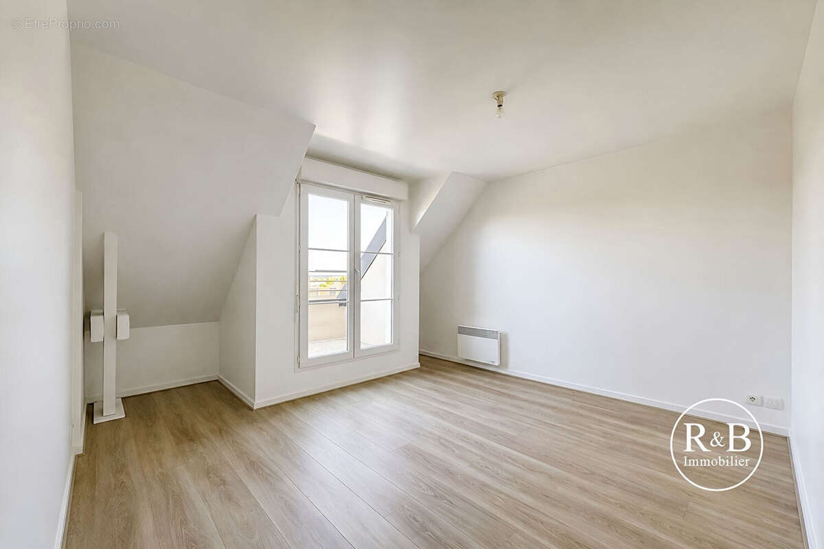 Appartement Les Clayes Sous Bois 3 pièce(s) 65 m2 - photo 10