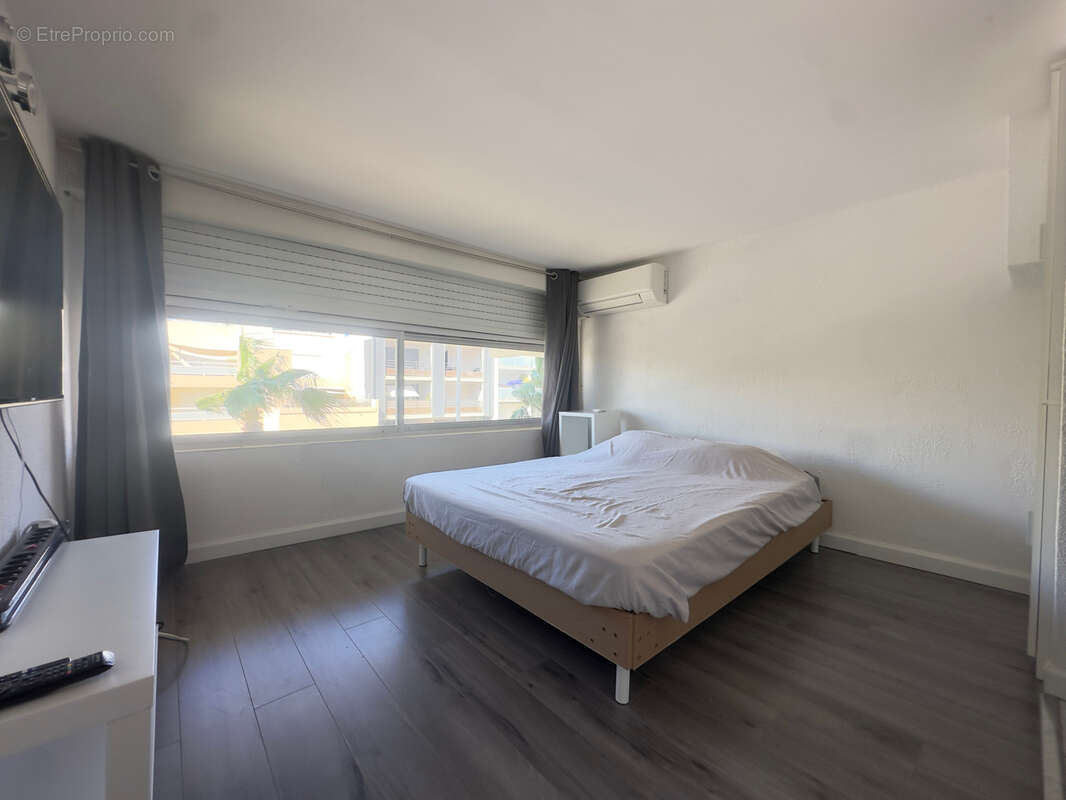 Appartement à MAUGUIO