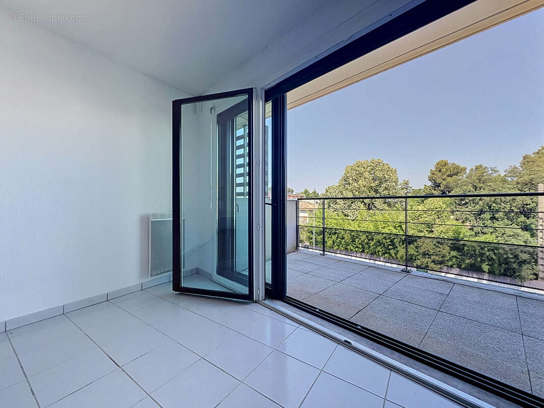 Appartement à CASTELNAU-LE-LEZ