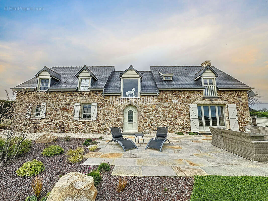 Maison à LAMBALLE