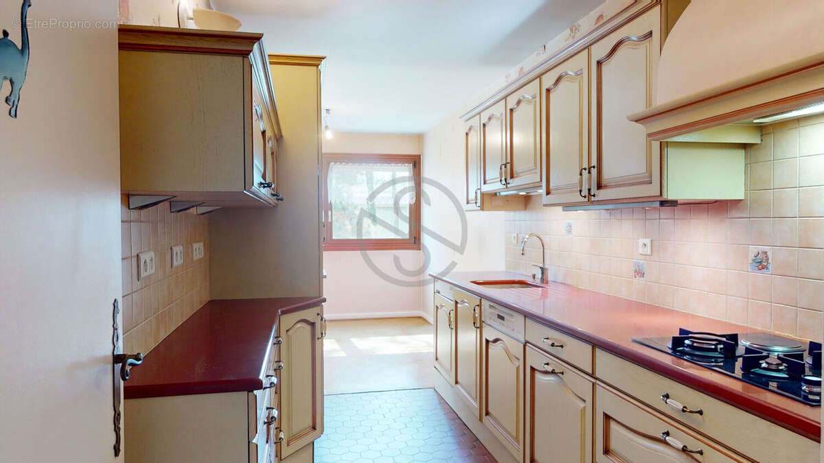 Appartement à SEYSSINET-PARISET