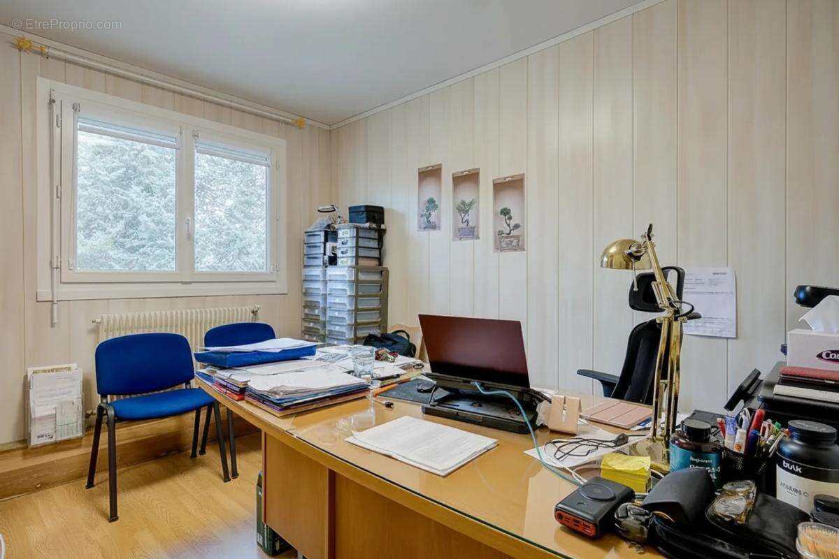 Appartement à BOIS-D'ARCY