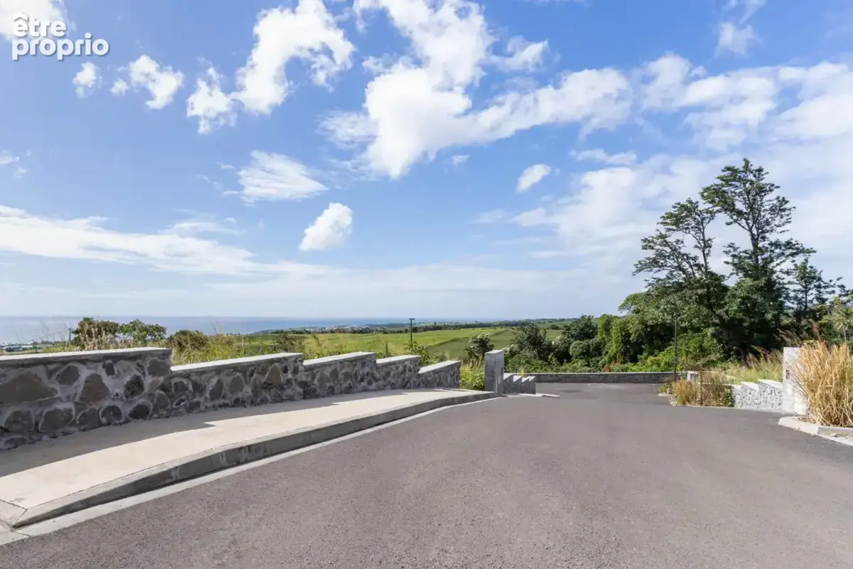 A vendre - Parcelle viabilisée de 281m2 dans le lotissement Le Hameau à Beauséjour - photo 6