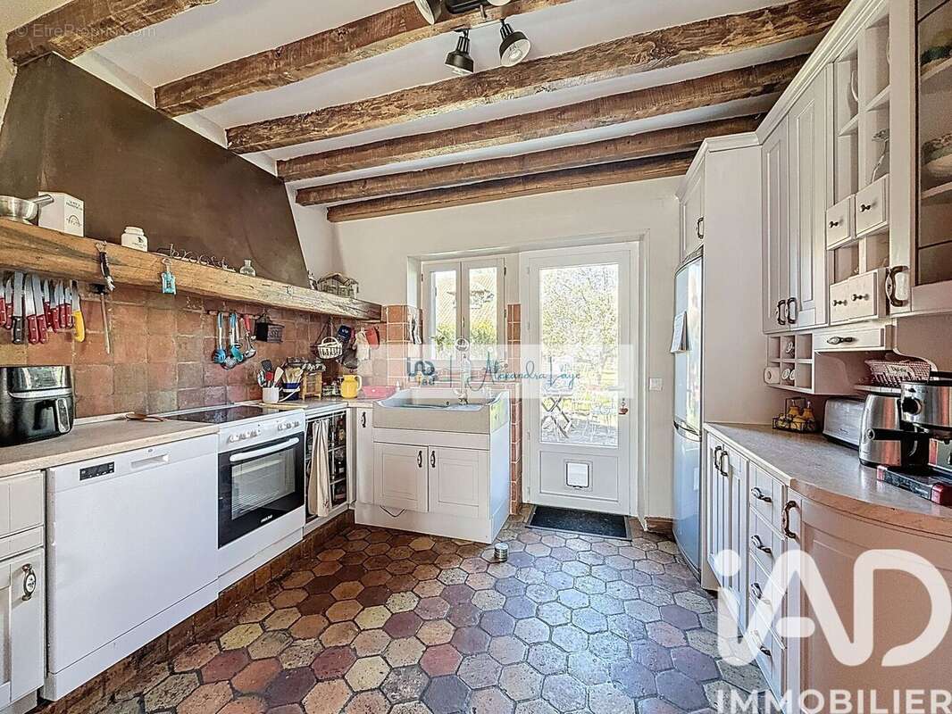 Maison 126 m² à Chatillon-La-Borde  - photo 4