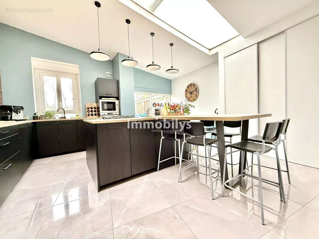 Maison à AUBERCHICOURT