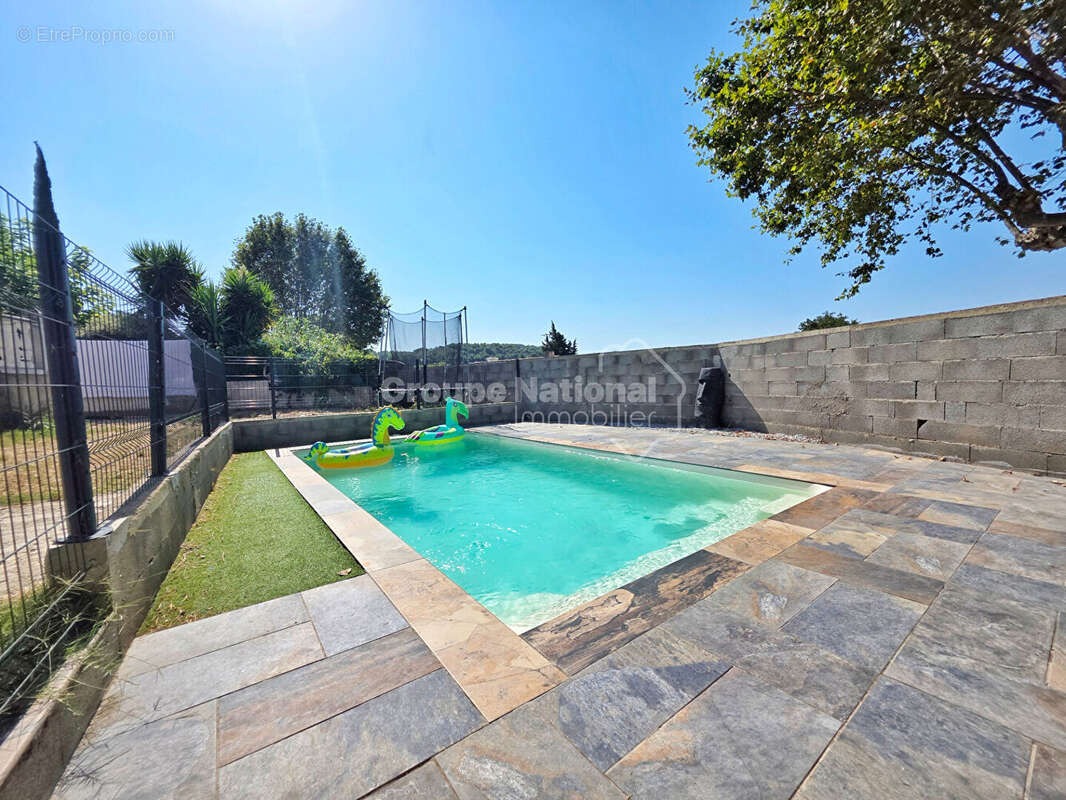 Maison 4 pièces avec piscine à vendre à Saint-Chamas - photo 10